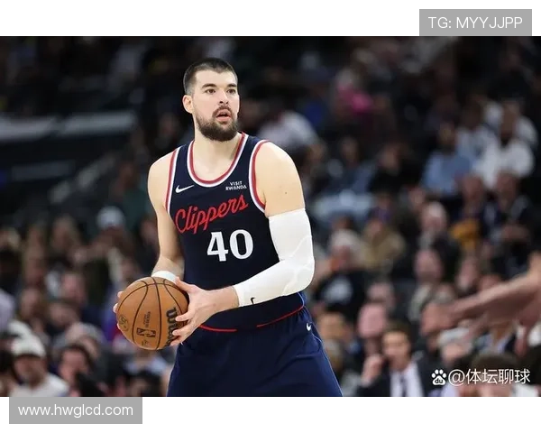 武切维奇挡拆制造内线优势显著提升掩护后得分效率